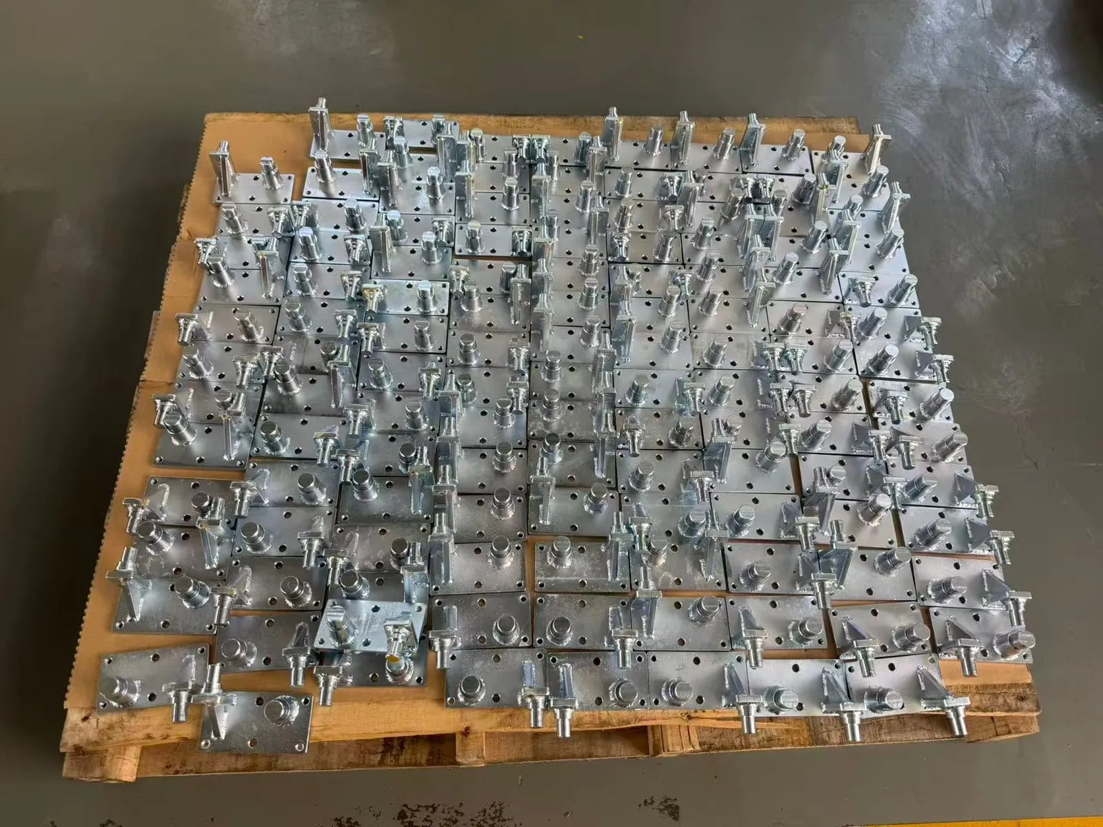 Storage equipment parts, batch order