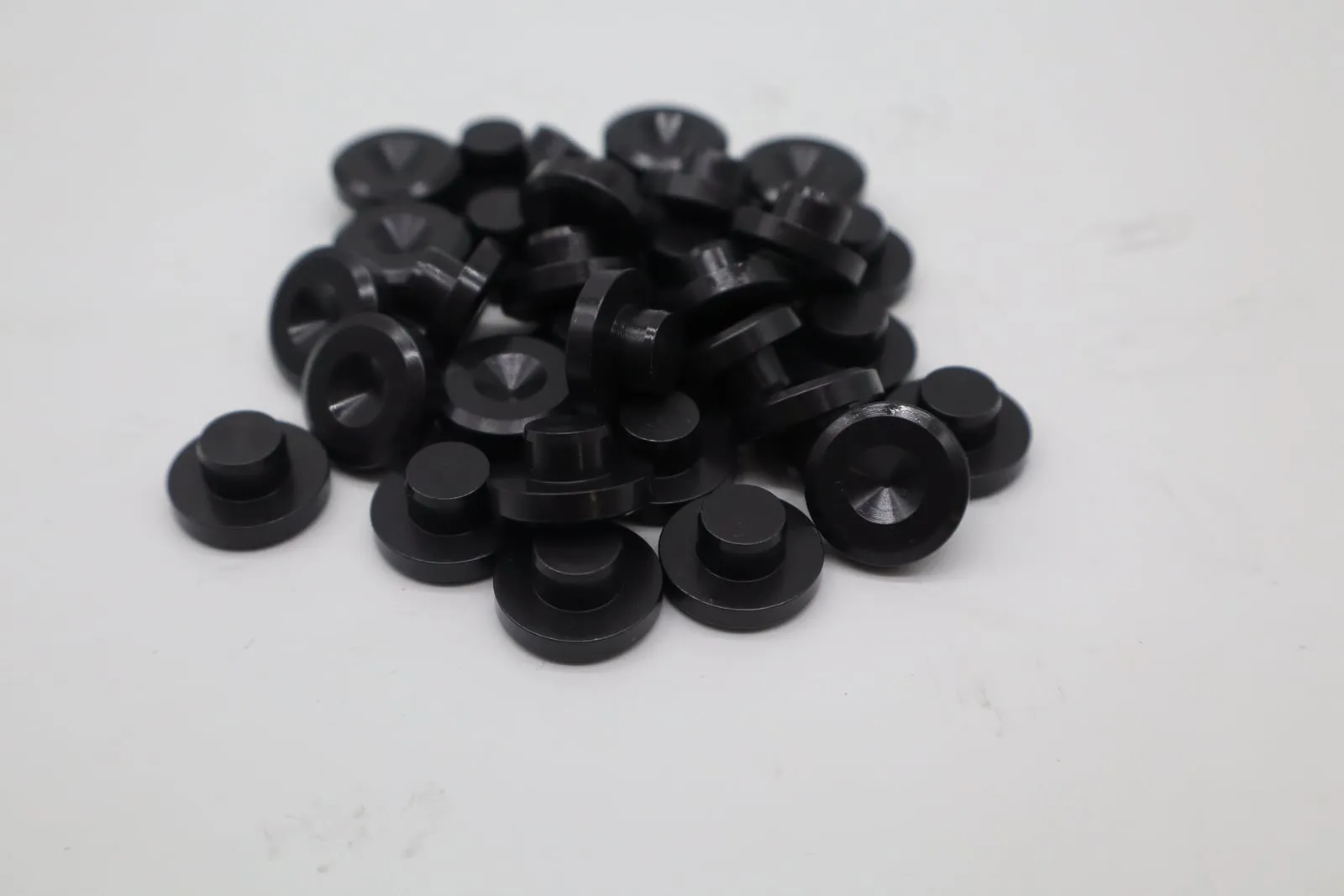 Batch of spring seats